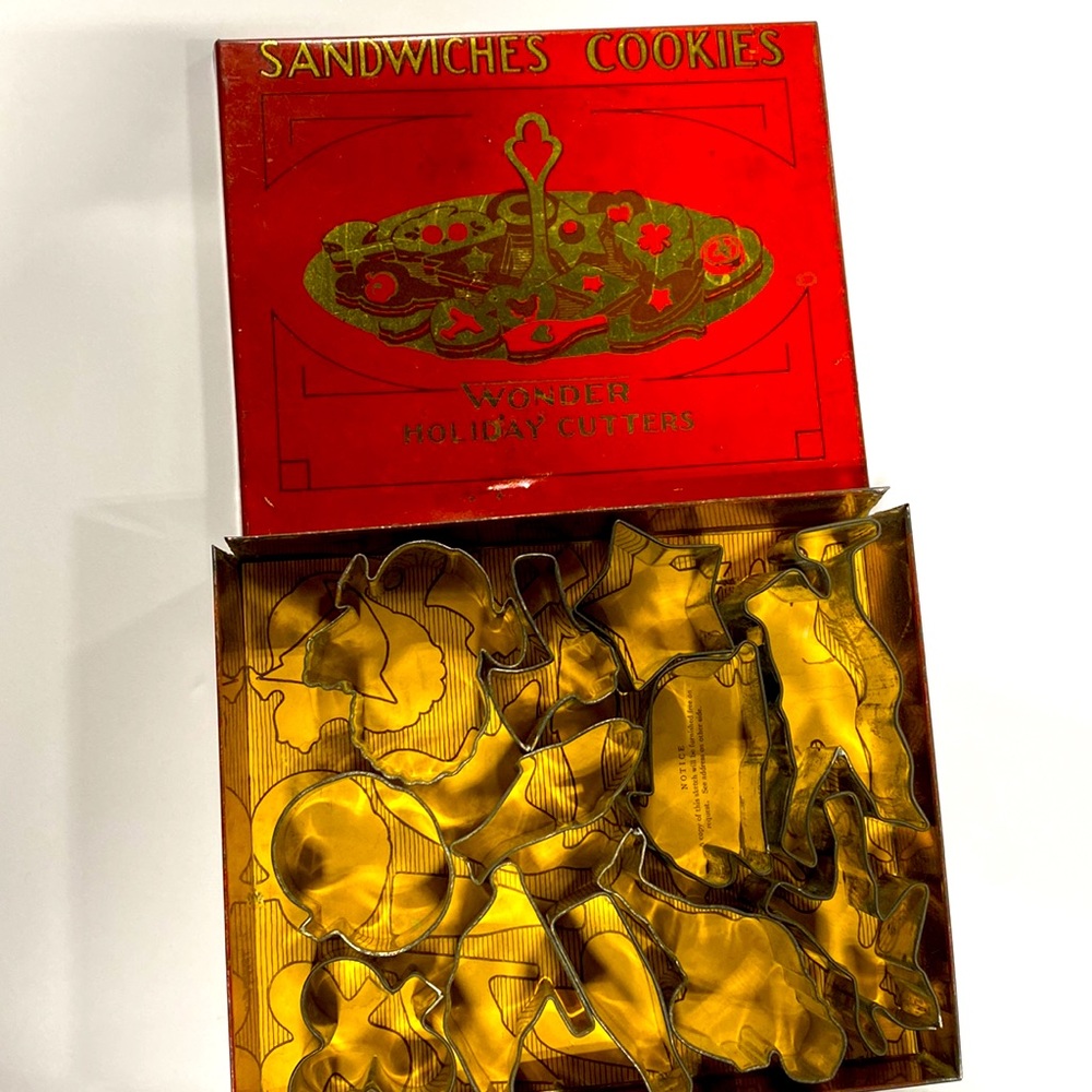 Vintage tin and cookie cutters